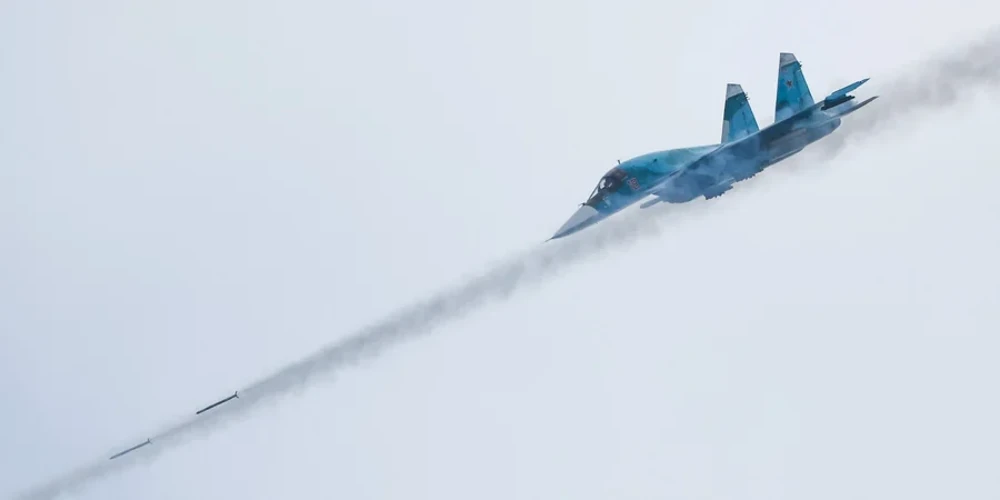 Хронологія удару по Ахтубінську: безпілотники ушкодили Су-34 та попередні атаки на летовище